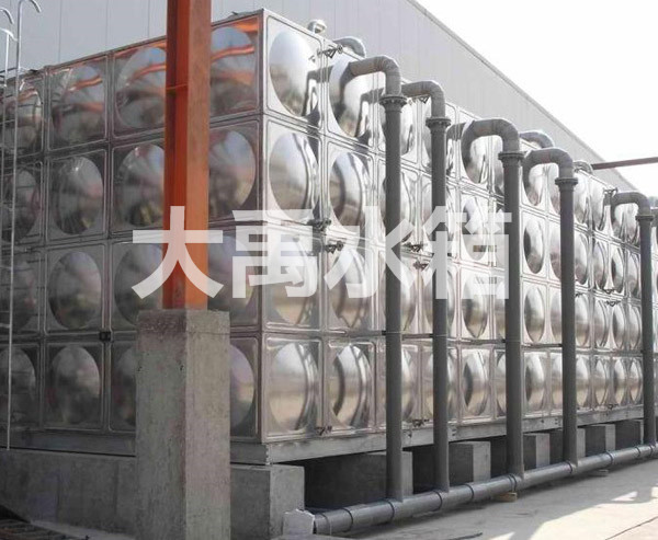 組（zǔ）合式不鏽鋼水箱